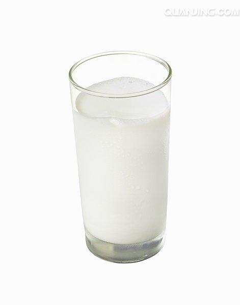 p1牛奶